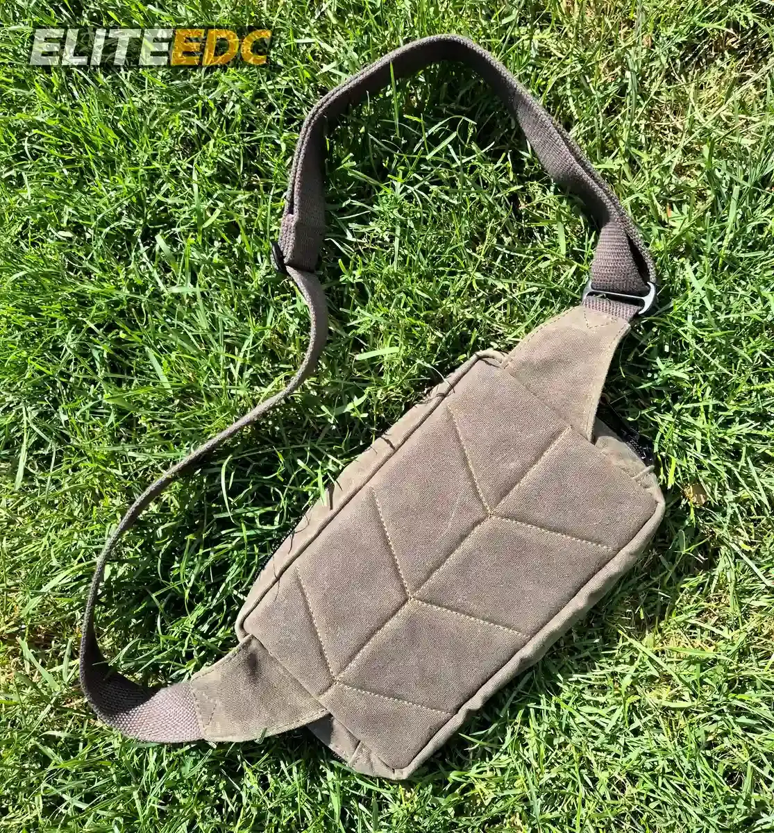 NutSac Speed Sling back padding and strap