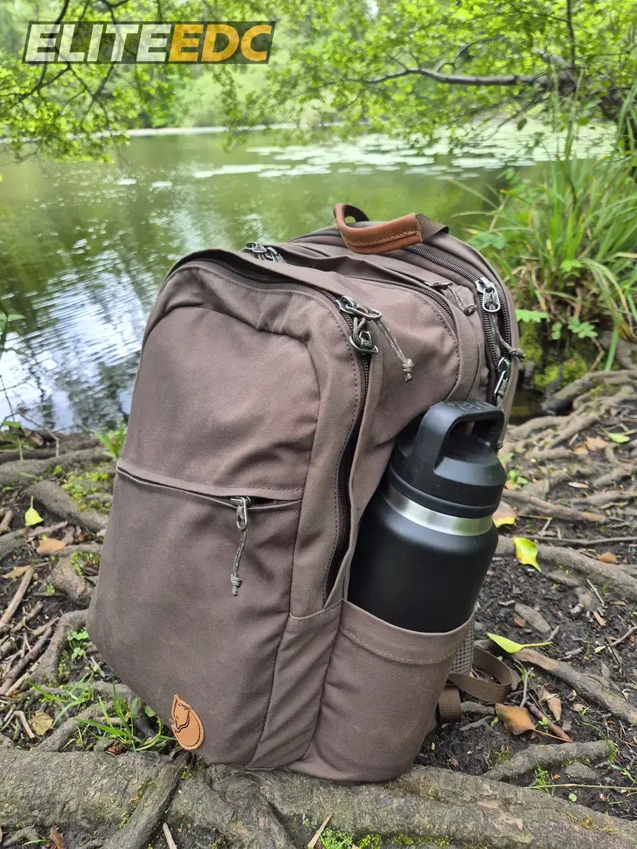 Yeti Rambler 36oz in the side pocket of a Fjällräven Raven 28 backpack
